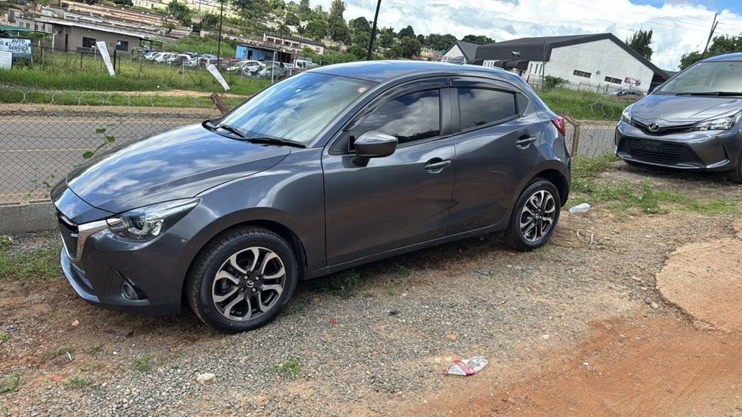 Mazda Demio 1.3L – 2015 Model (Used)